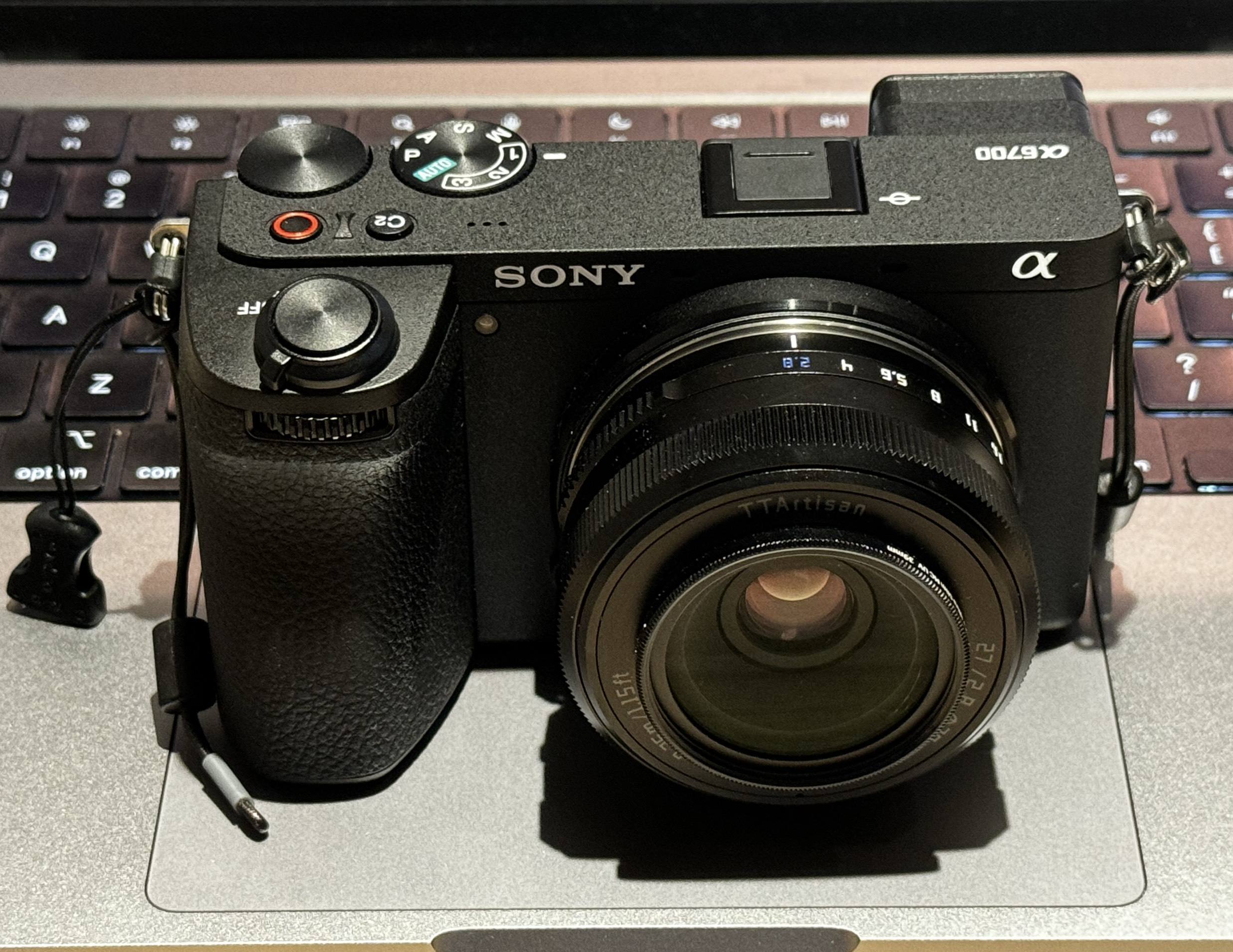 Sony A6700 with 铭匠光学 AF 27mm f/2.8